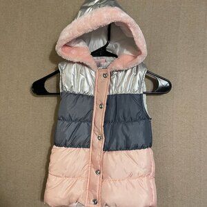 Little Lass Puffer Vest Girl's 6 Hooded Zip/Snap Front, Pink, Gray & Silver